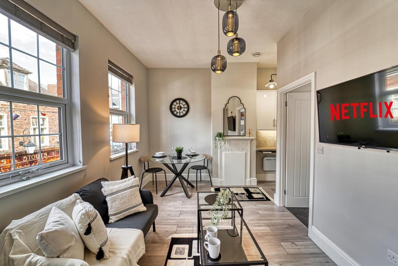 Host & Stay - Taylor Apartment ウスター エクステリア 写真